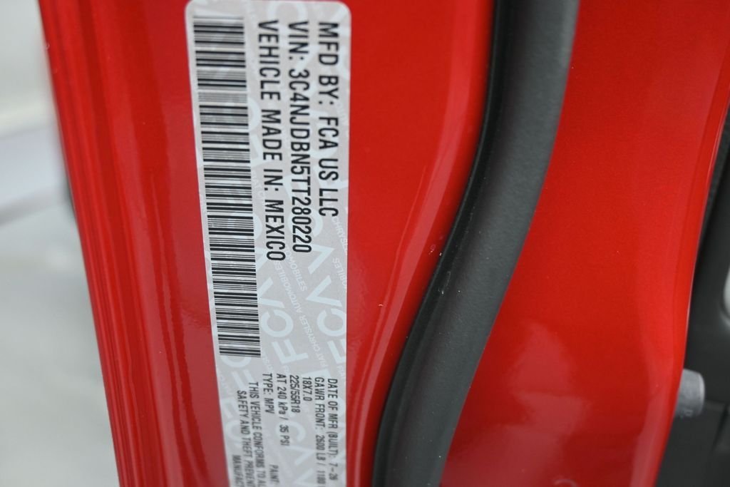 New 2026 Red Hot Pearlcoat Jeep Latitude image 20