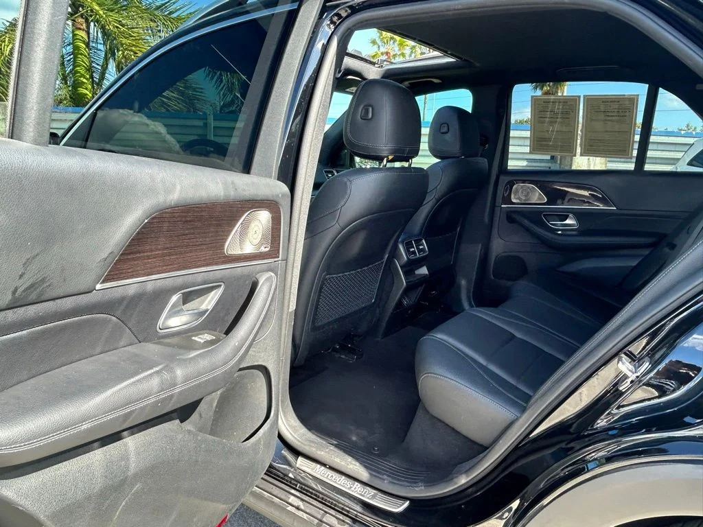Used 2022 Black Mercedes-Benz GLE 350 image 41