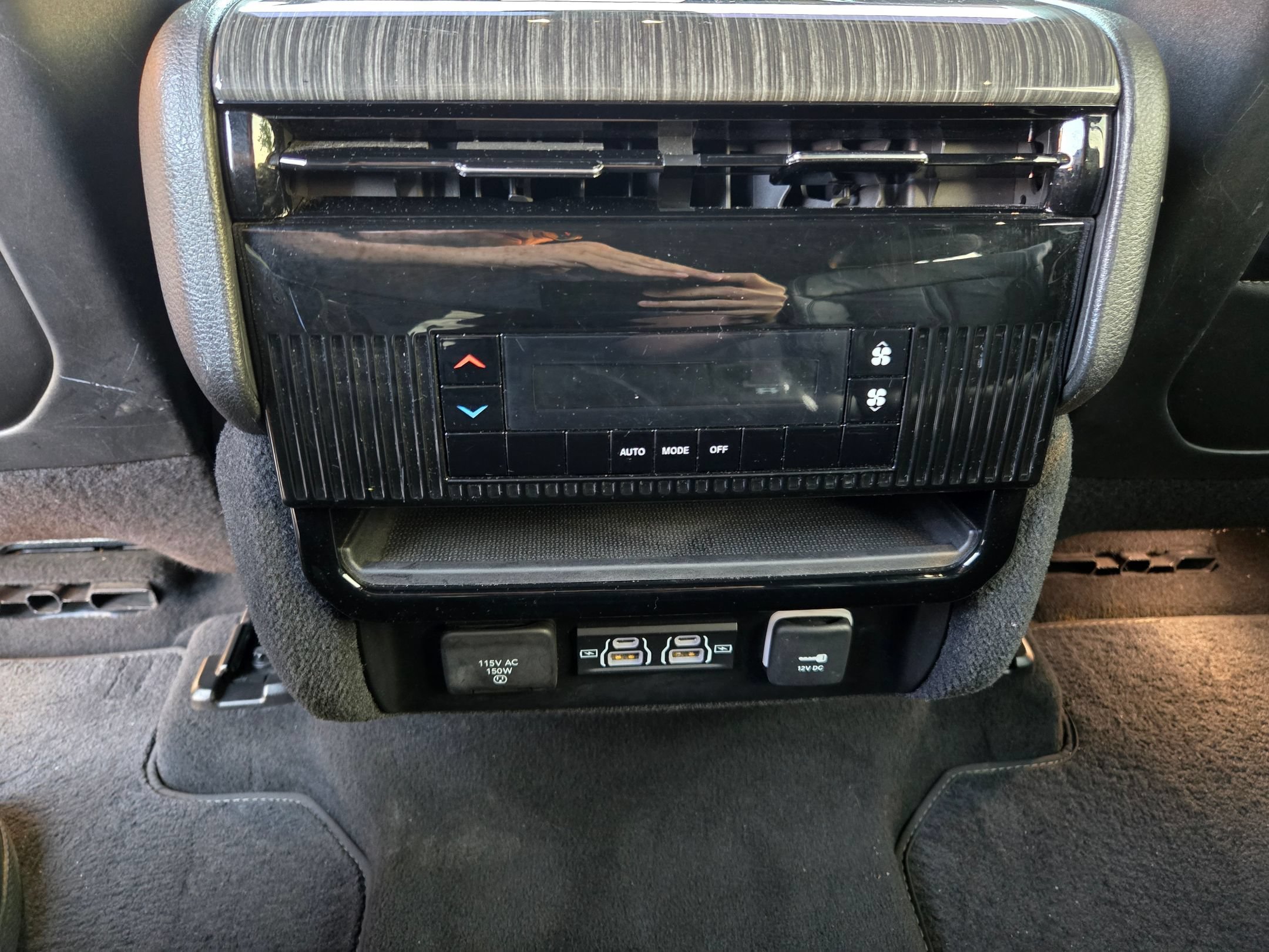 Used 2022 Velvet Red Pearlcoat Jeep Series II image 36