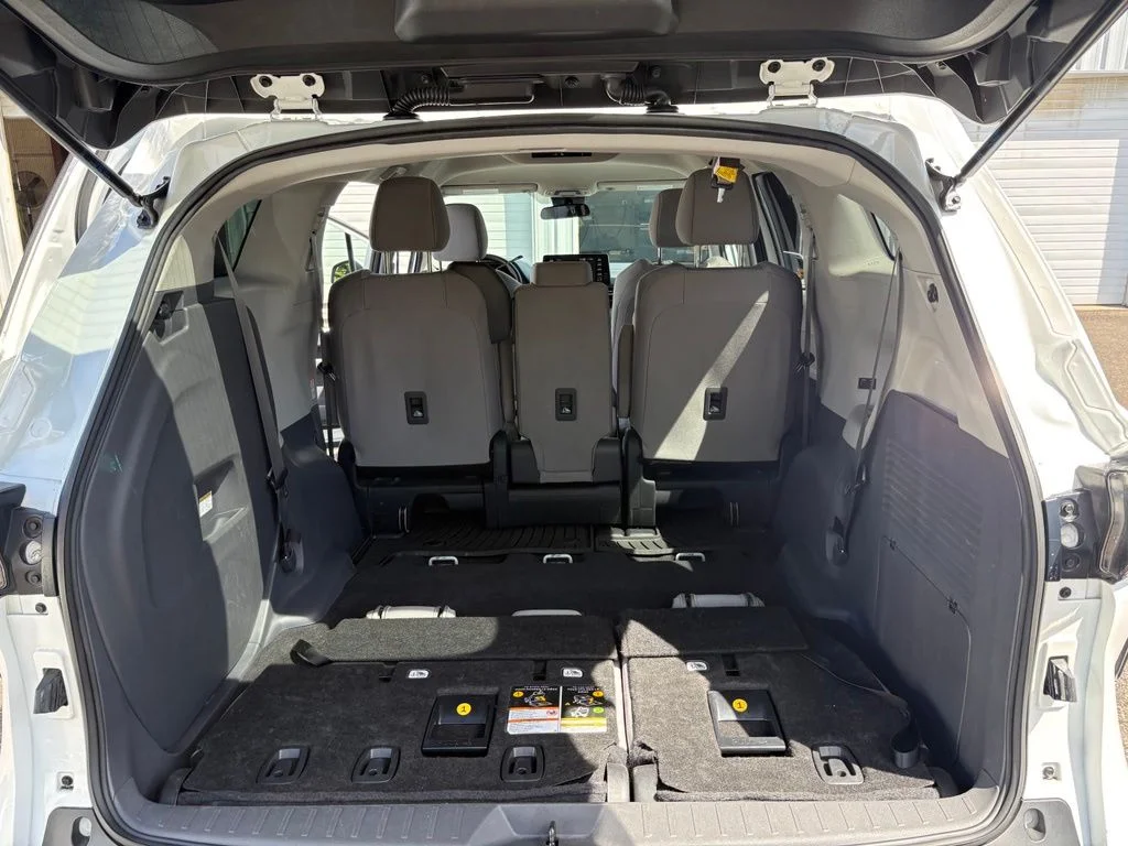 Used 2023 White Toyota LE image 23