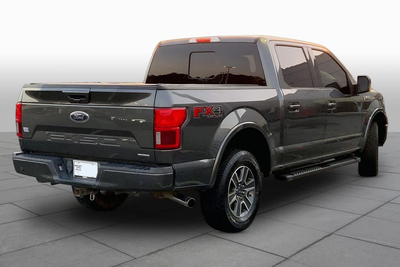 Used 2018 Magnetic Ford LARIAT image 13