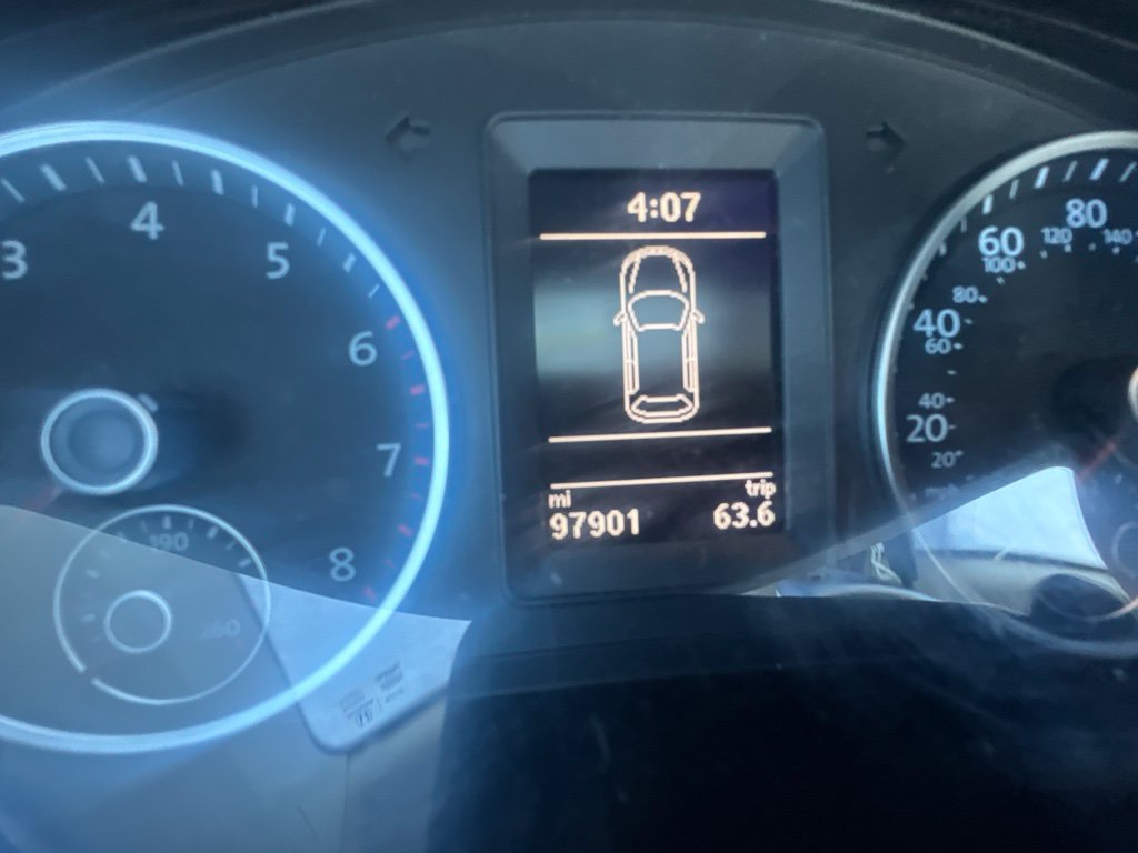 Used 2017 Gray Volkswagen 2.0T S image 27