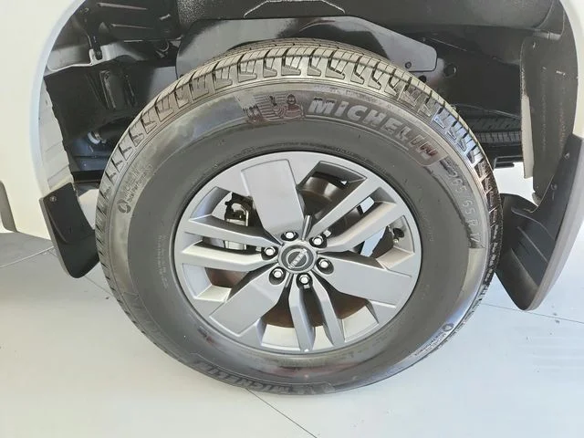 Used 2025 White Nissan SV image 45