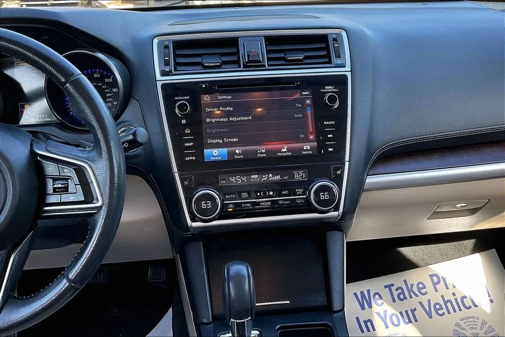 Used 2019 Green Subaru 2.5i image 5