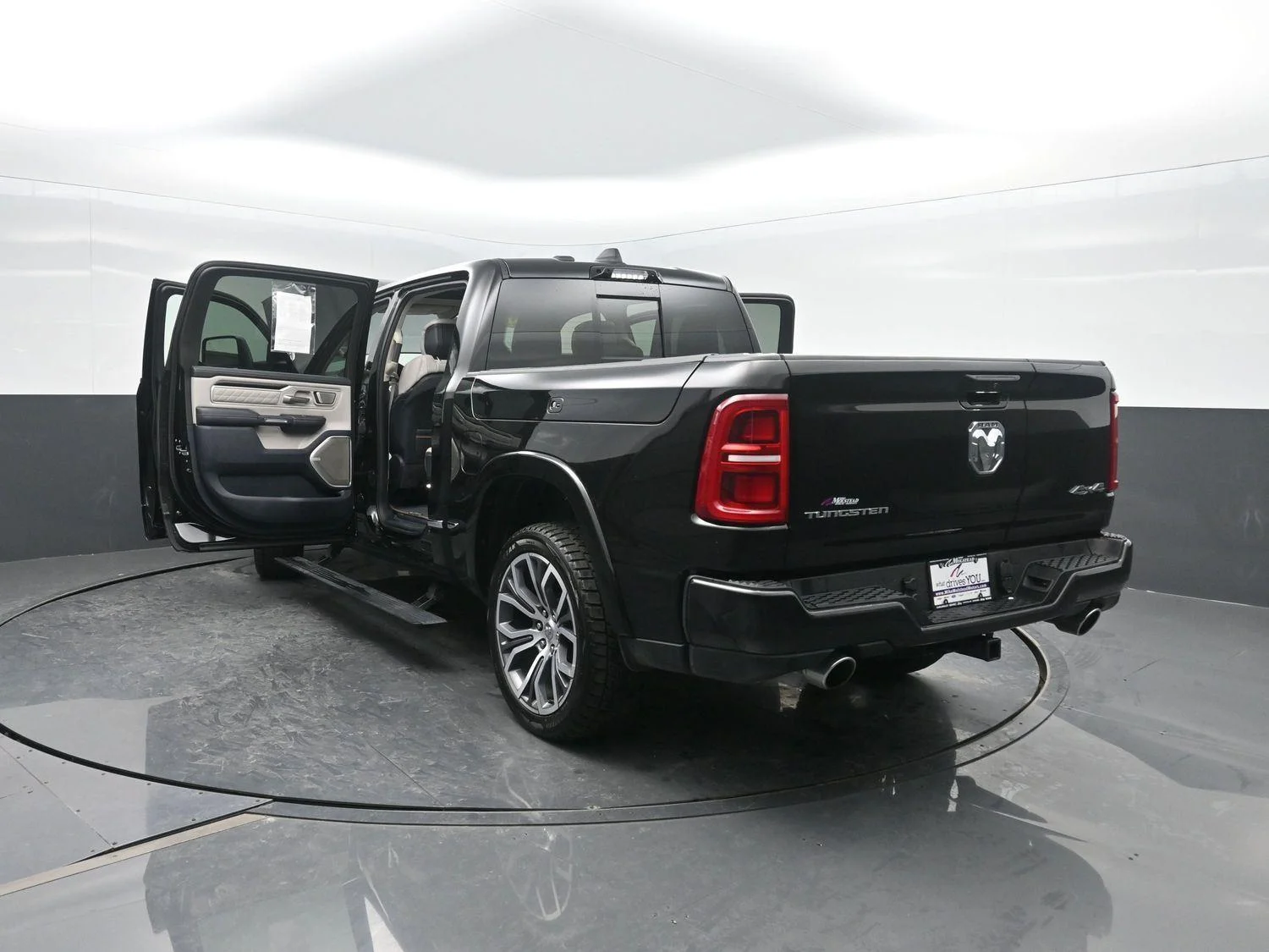 Used 2025 Diamond Black Crystal Pearlcoat Ram Tungsten image 49