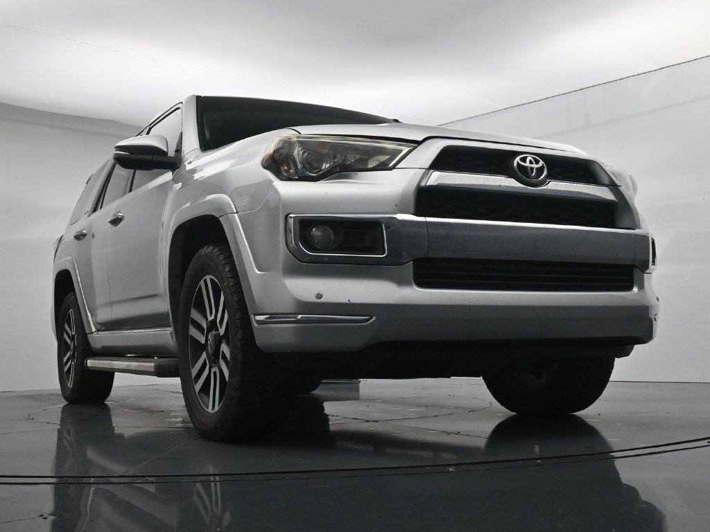 Used 2016 Silver Toyota Limited image 18