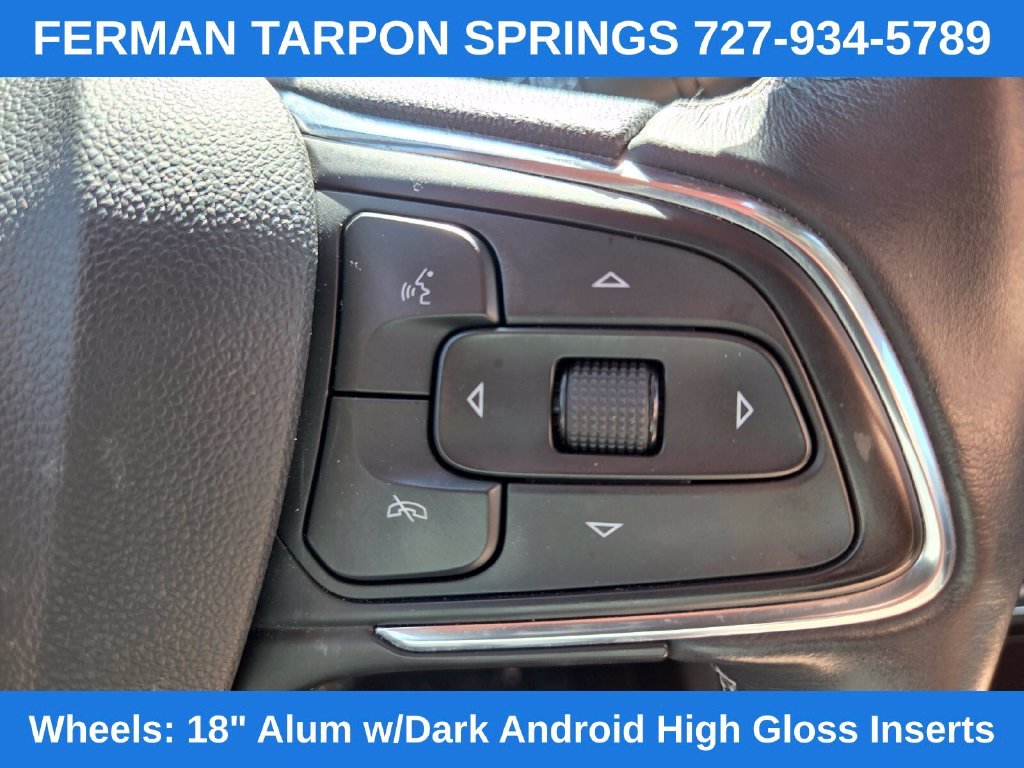 Used 2023 Red Buick Select image 31