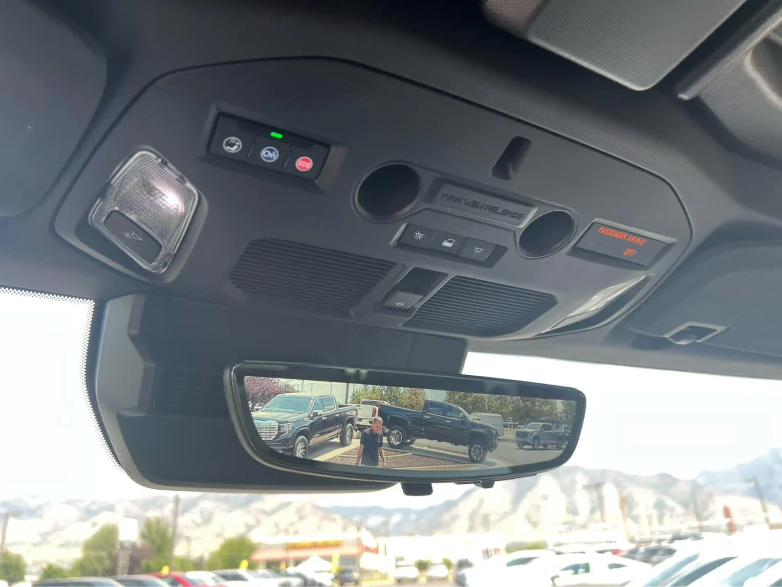 2025 GMC HUMMER EV 3X - Photo 25