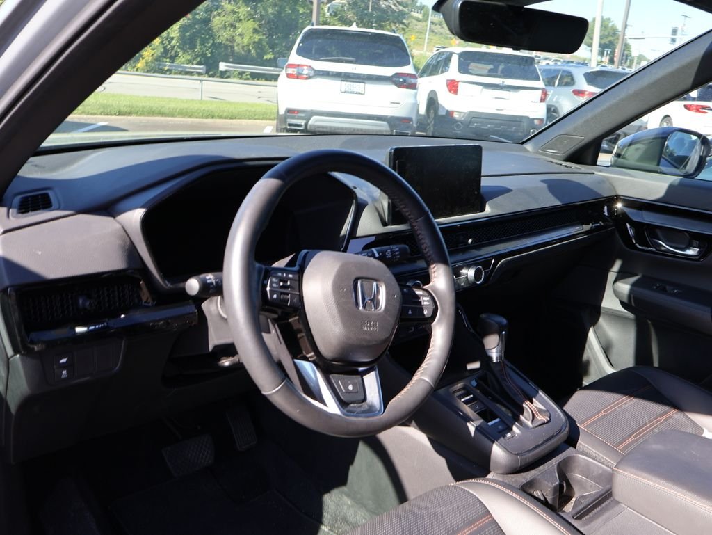 Used 2025 Gray Honda Sport Touring image 9