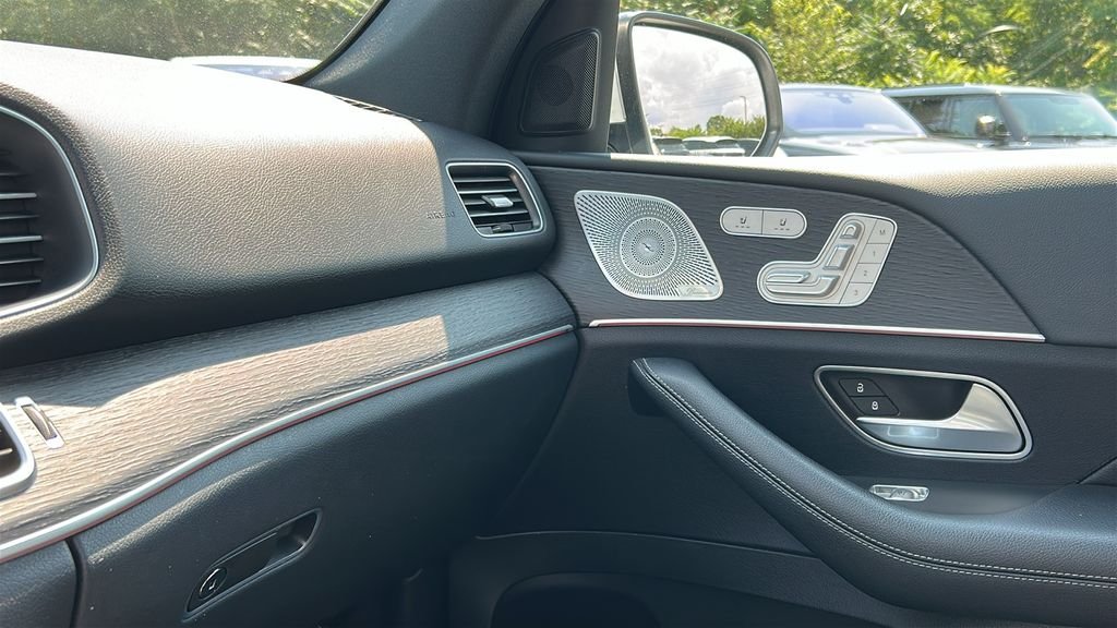 Used 2022 White Mercedes-Benz GLE 350 image 19