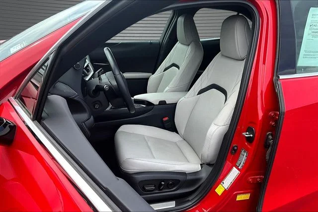 Used 2023 Red Lexus 250h Premium image 21