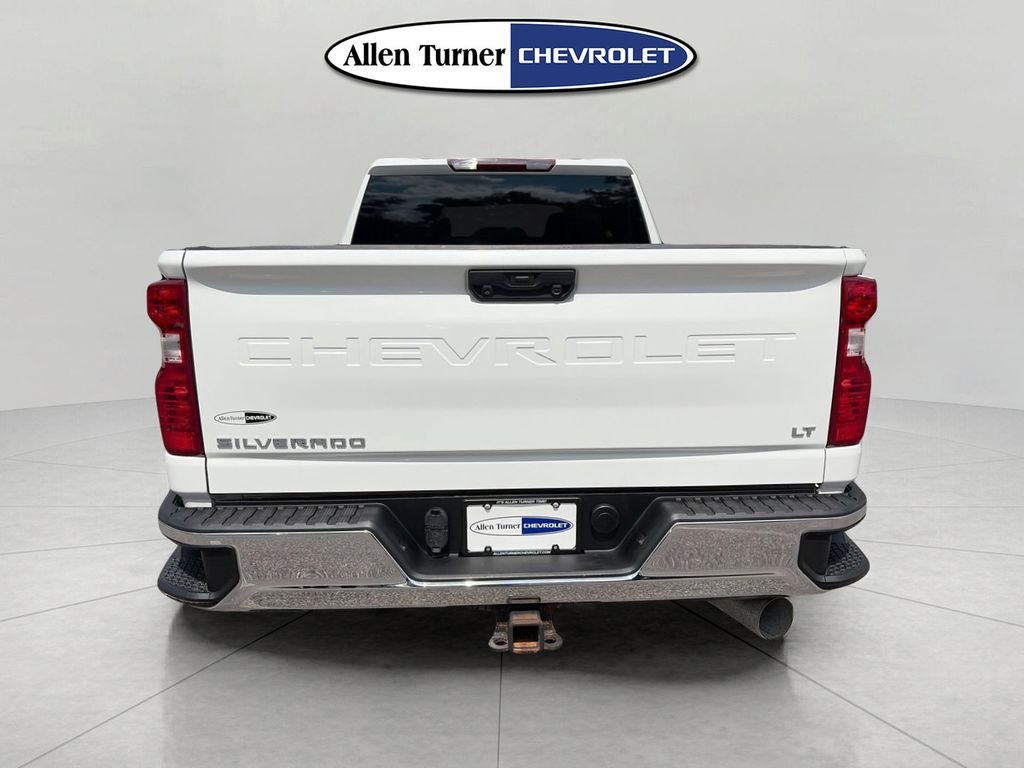 Used 2024 White Chevrolet LT image 5