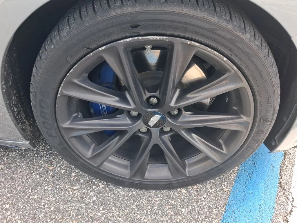 Used 2023 Silver Cadillac V-Series image 16