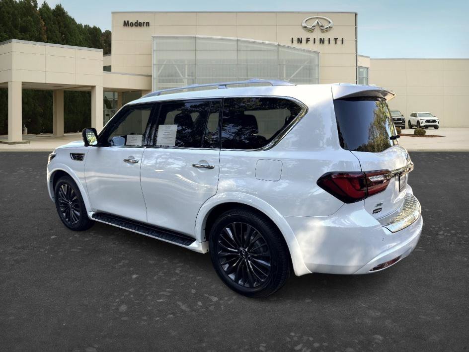 Used 2021 Moonstone White INFINITI PREMIUM SELECT image 3