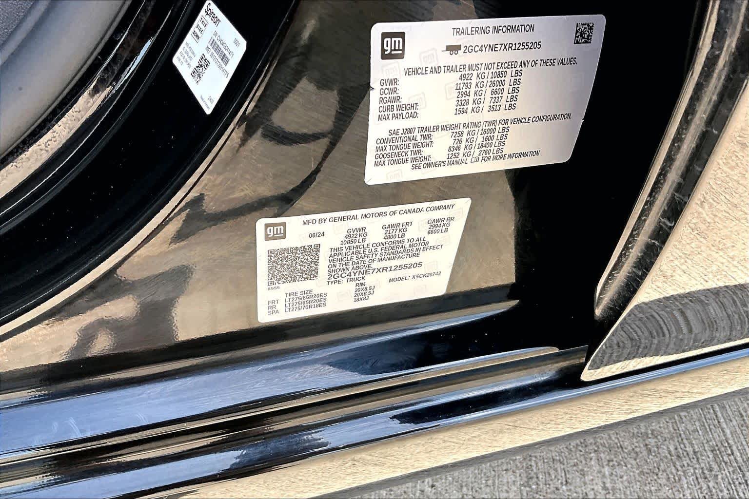 Used 2024 Black Chevrolet LT image 34