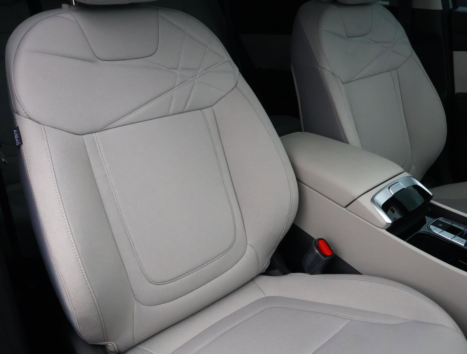 2026 Hyundai Tucson SE - Photo 16