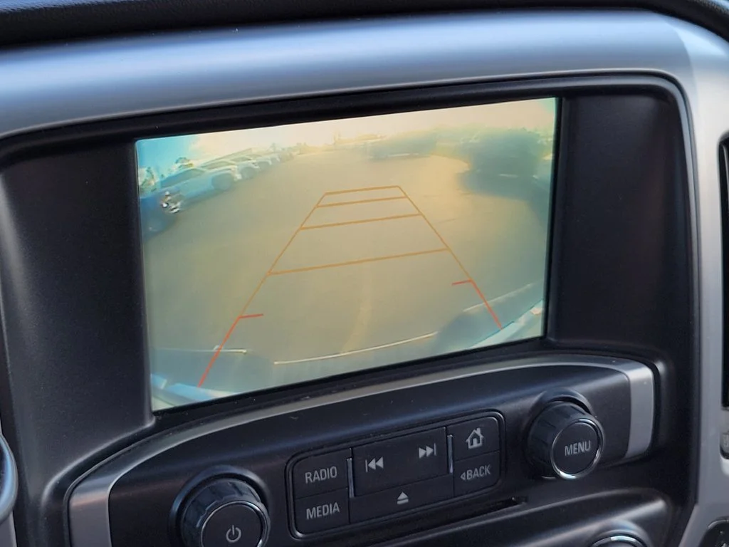 Used 2018 SUMMIT WHITE GMC SLT image 24
