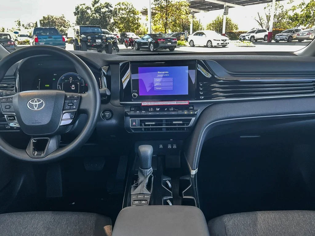 Used 2026  Toyota LE image 13