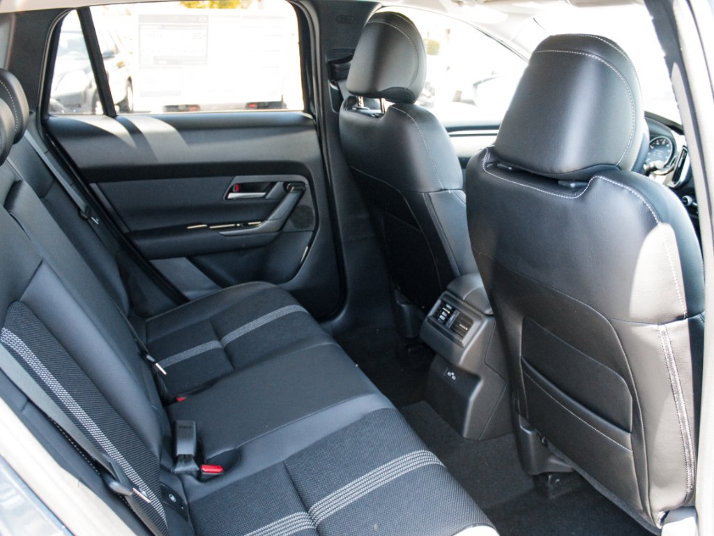 Used 2026 Ingot Blue Metallic Mazda 2.5 S Preferred image 30