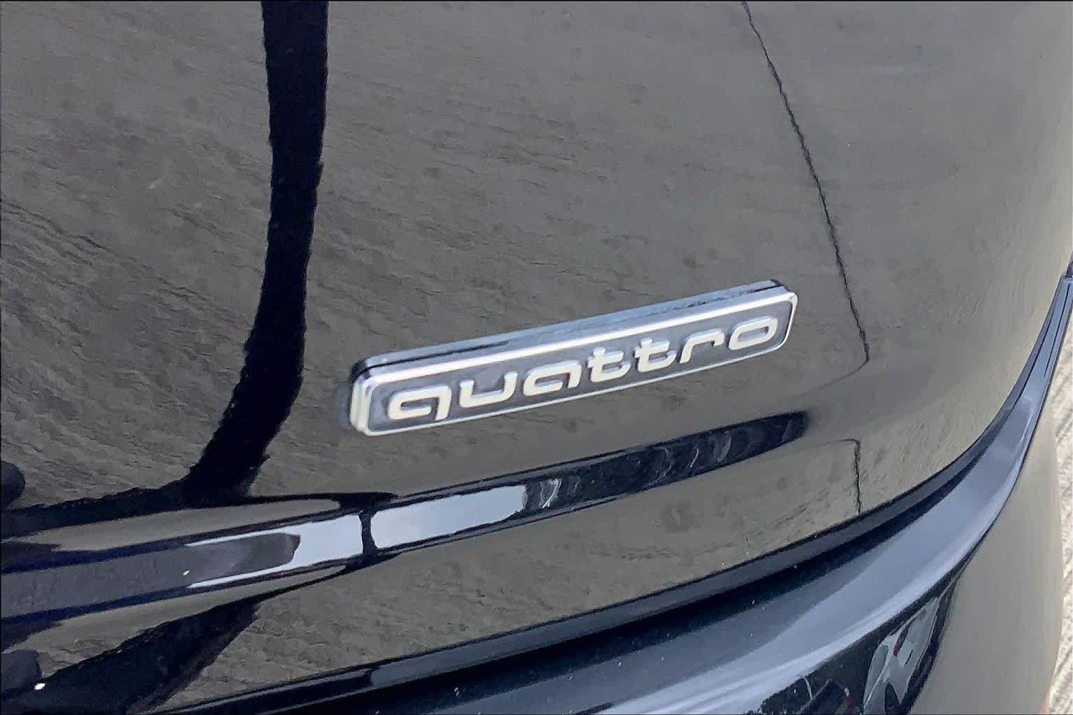 Used 2018 Orca Black Metallic Audi Premium Plus image 10