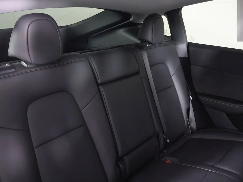 Used 2023 White Tesla Long Range image 36