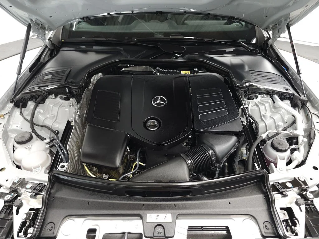 Used 2026  Mercedes-Benz C 300 image 31