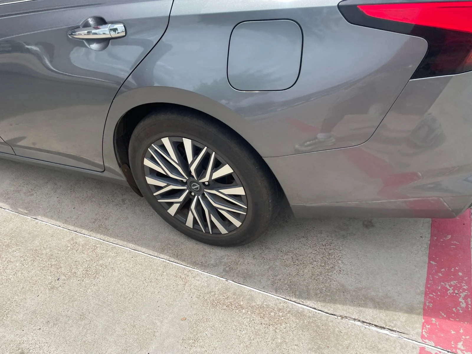 Used 2023 Gray Nissan 2.5 SV image 15