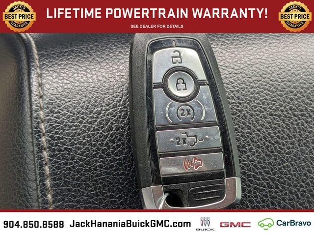 Used 2022 Blue Ford Lariat image 35