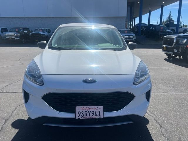 Used 2022 White Ford SE image 2