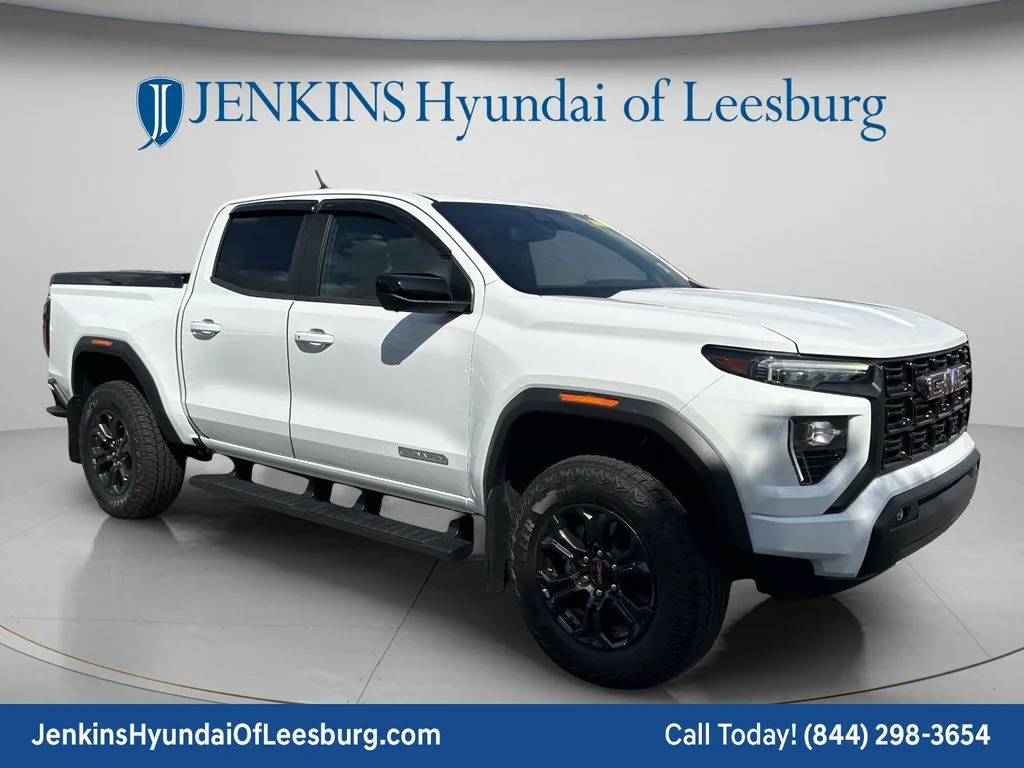 Used 2024 White GMC Elevation image 1