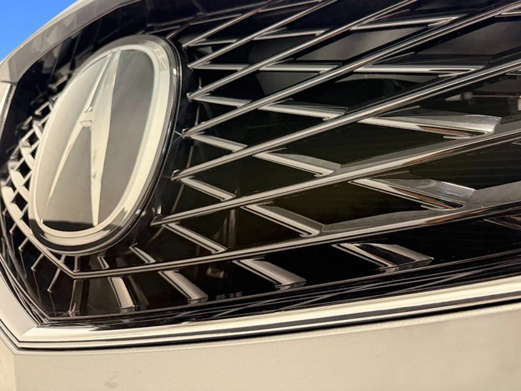 New 2026 Solar Silver Metallic Acura w/Technology Package image 13