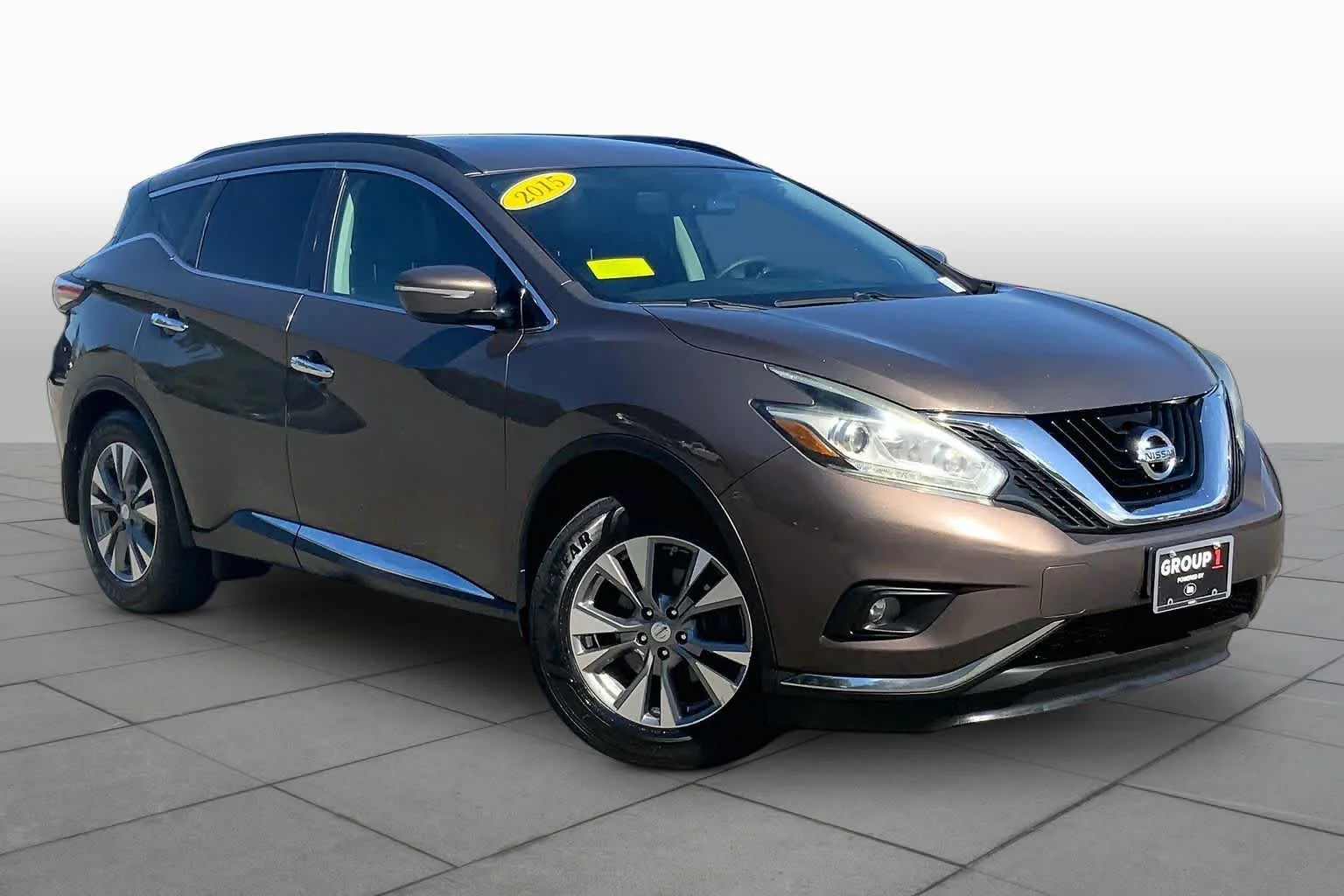 Used 2015 Java Metallic Nissan SV image 3