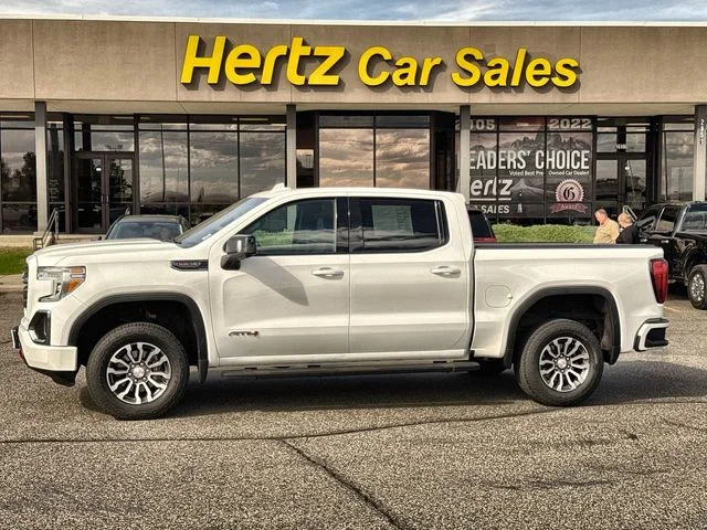 Used 2019 White GMC AT4 image 1