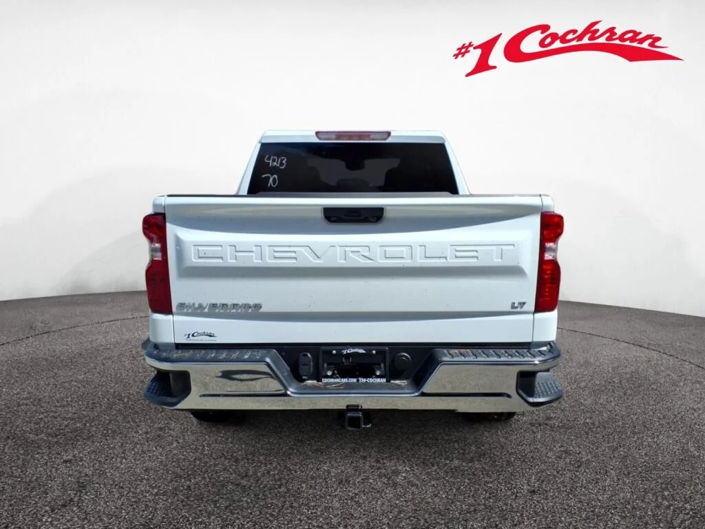 New 2026 Summit White Chevrolet LT image 3