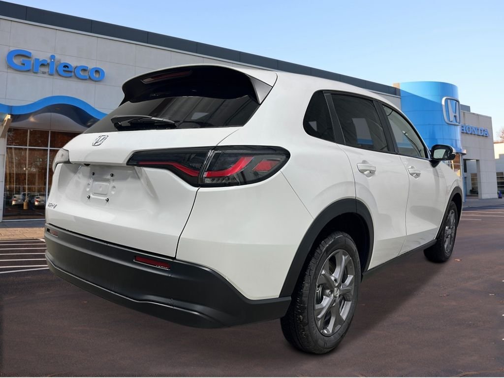 New 2027 Platinum White Pearl Honda LX image 5