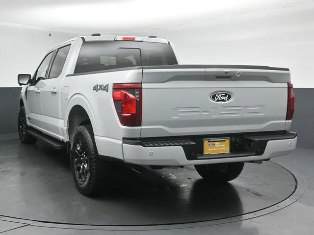 Certified Used 2024 Avalanche Ford XLT image 6