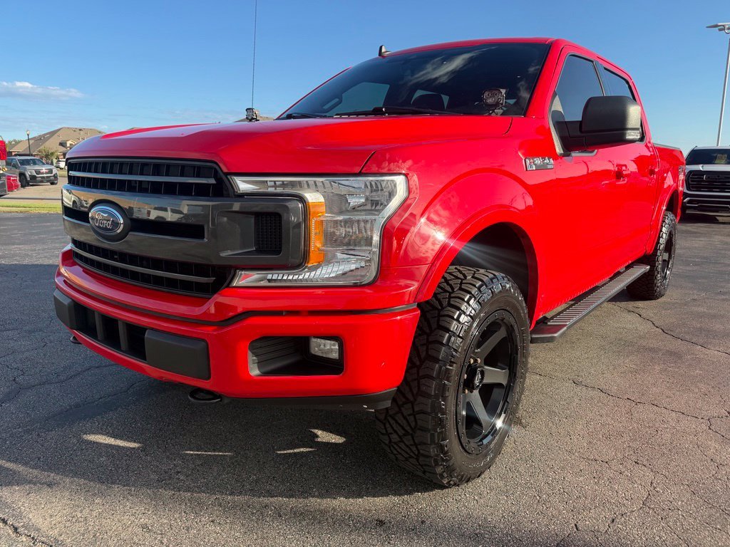 Used 2020 Red Ford XLT image 10