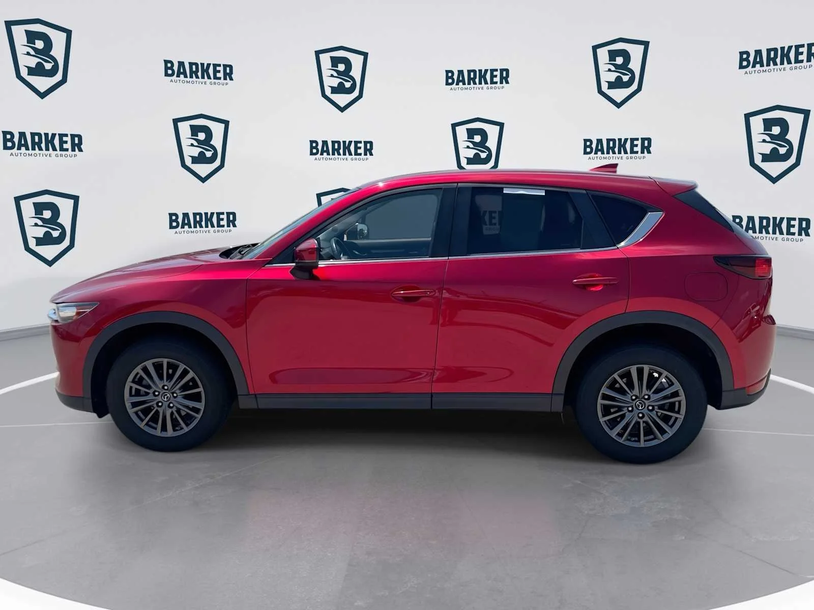 Used 2019  Mazda Touring image 6