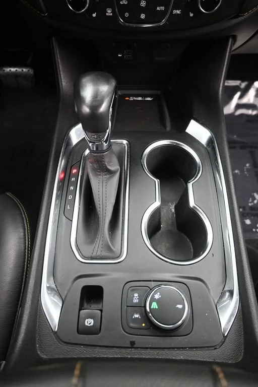 Used 2021 Black Metallic Chevrolet Premier image 18