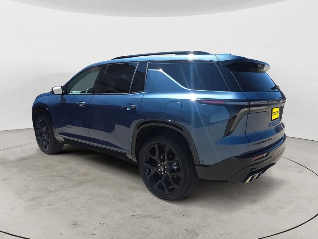 Used 2025 Lakeshore Blue Metallic Chevrolet RS image 3