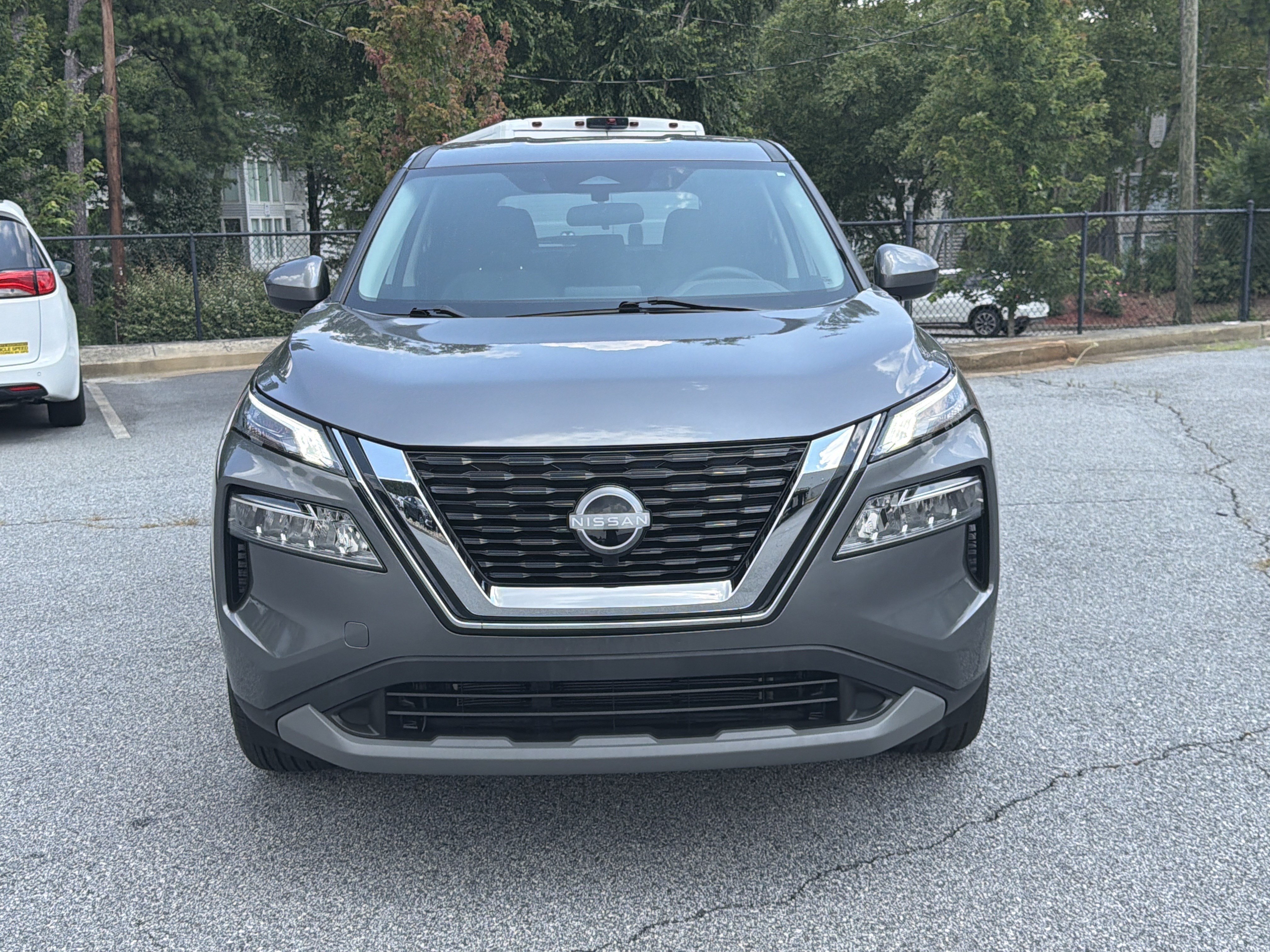 Used 2023 Gun Metallic Nissan SV image 2