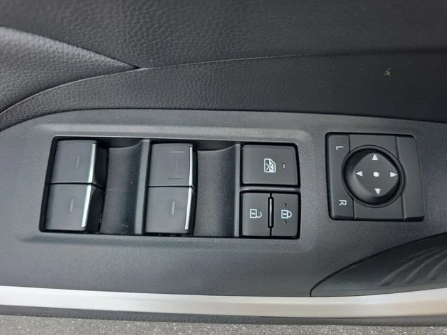 Used 2023 Midnight Black Metallic Toyota XLE Premium image 27