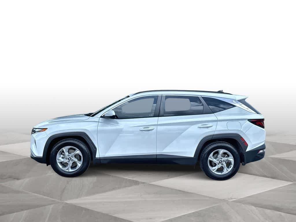 Used 2024 White Pearl Hyundai SEL image 5