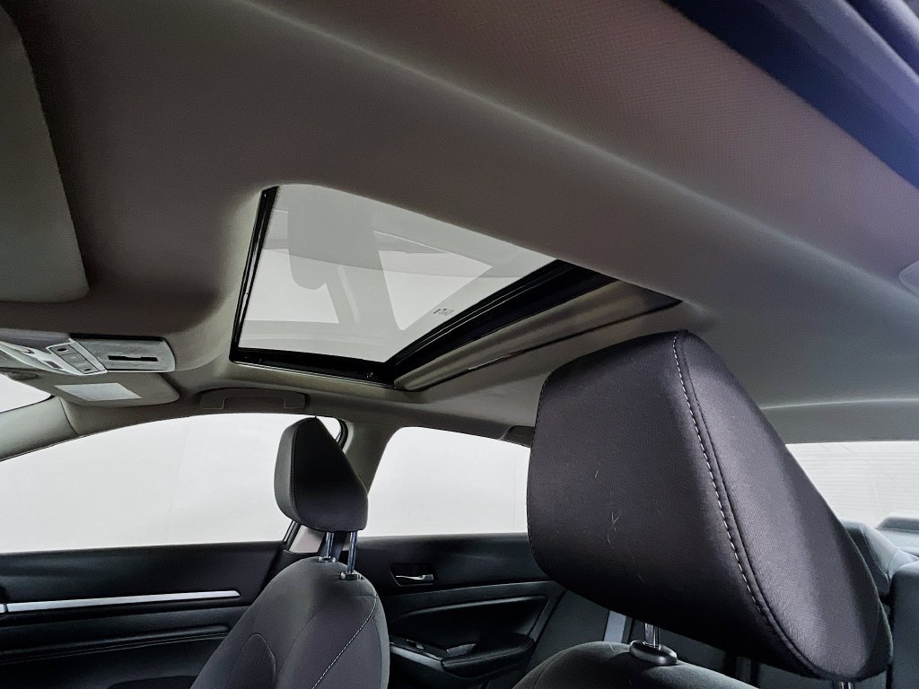 2022 Nissan Altima SV - Photo 22