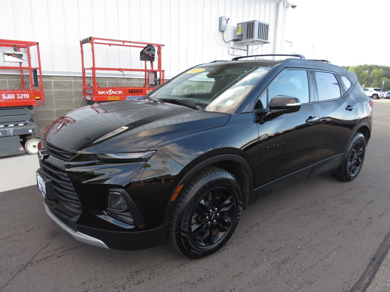 Used 2022 Black Chevrolet LT image 12