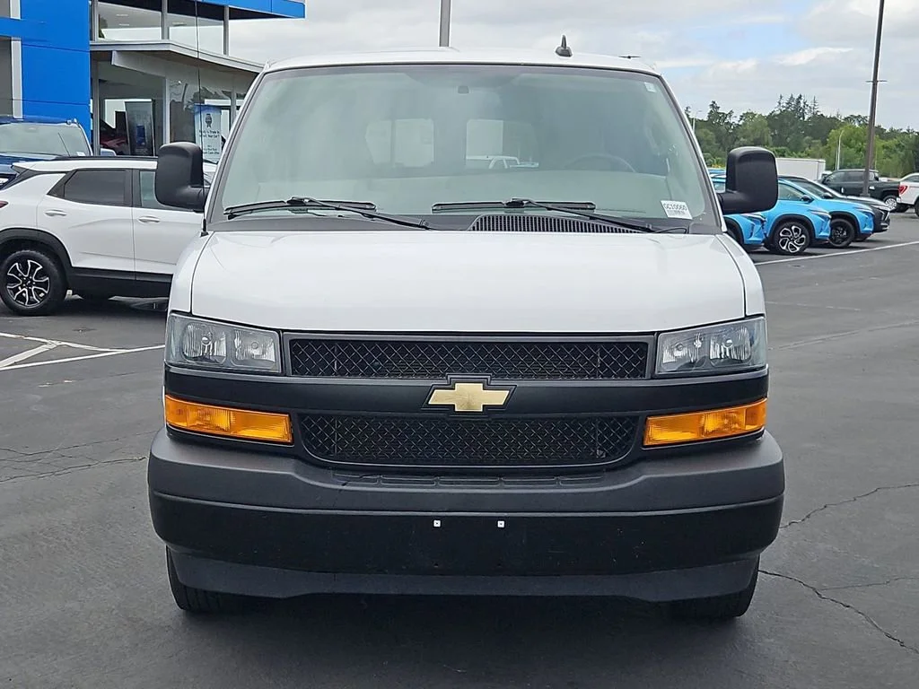 Used 2023 Summit White Chevrolet 1LS image 9
