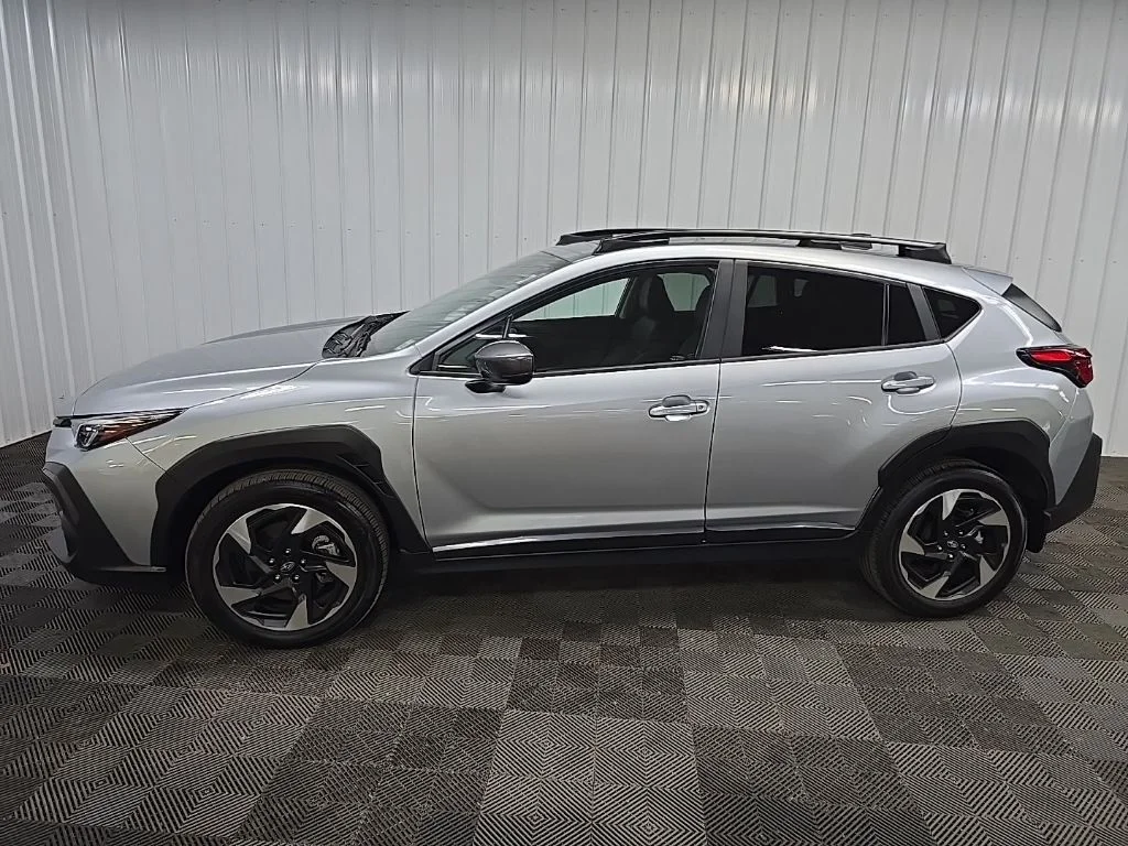 Used 2025 Silver Subaru Limited image 5