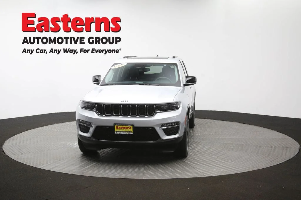 Used 2022 Silver Jeep 4xe image 56