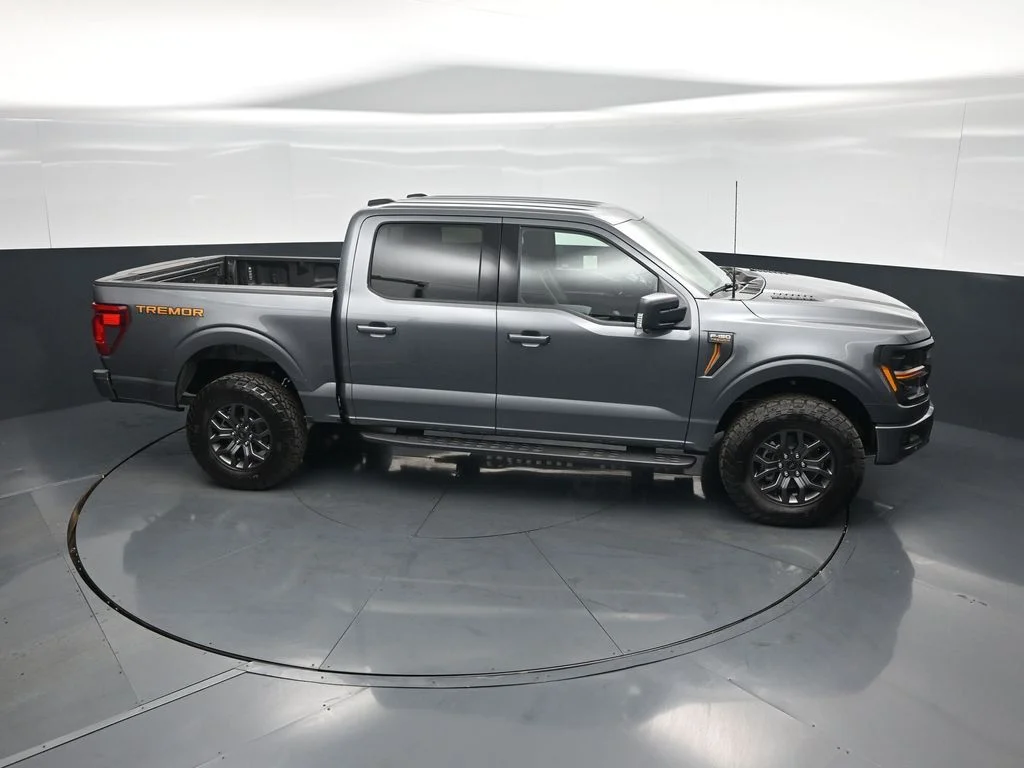 New 2026 Gray Ford Tremor image 53