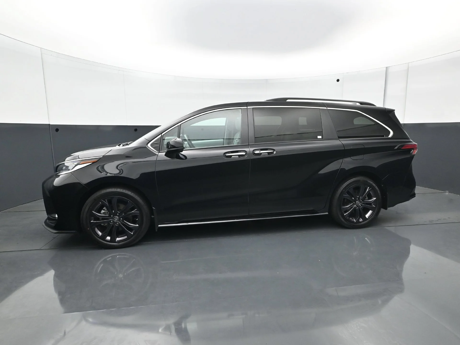 Used 2022 Black Toyota XSE image 4
